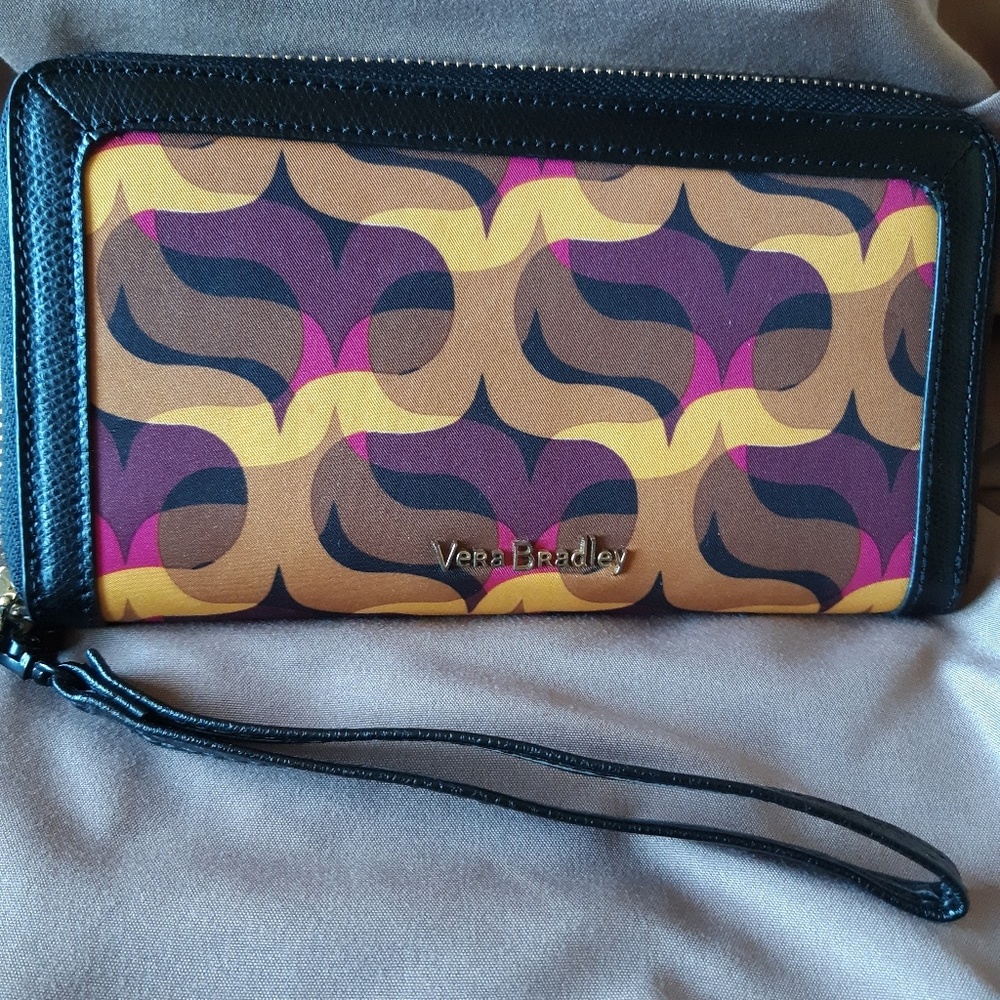 Very Bradley wallet